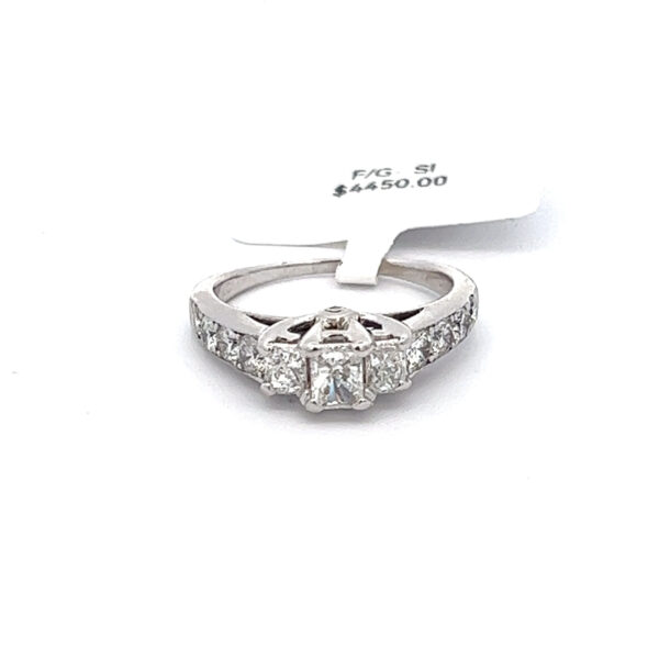 3 Diamond Radiant cut & Round Past, Present and Future 14 kt white gold