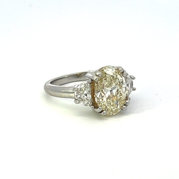 4.50 carat Oval cut natural diamond set in a platinum ring