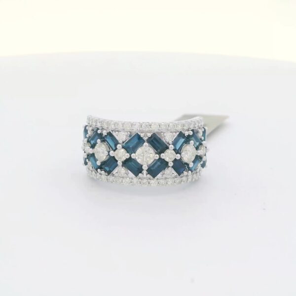 Ladies 14k WG Sapphire & Diamond Ring (3.0 cttw.)