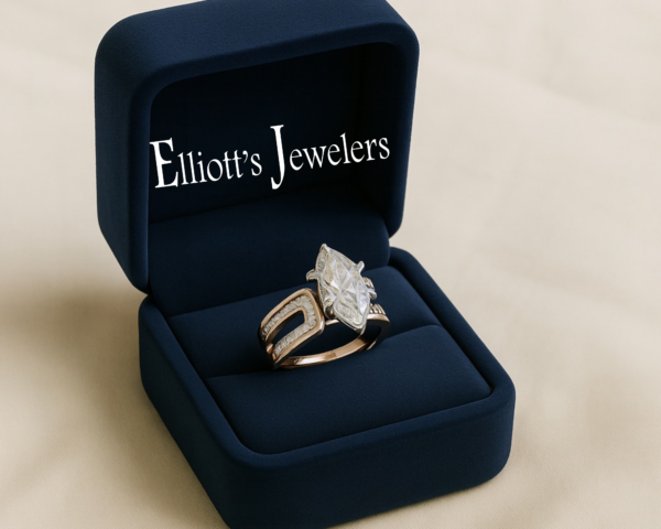 Ladies 14k Yellow Gold Diamond Engagement Ring w/ Marquise Center (2.10 cttw.)